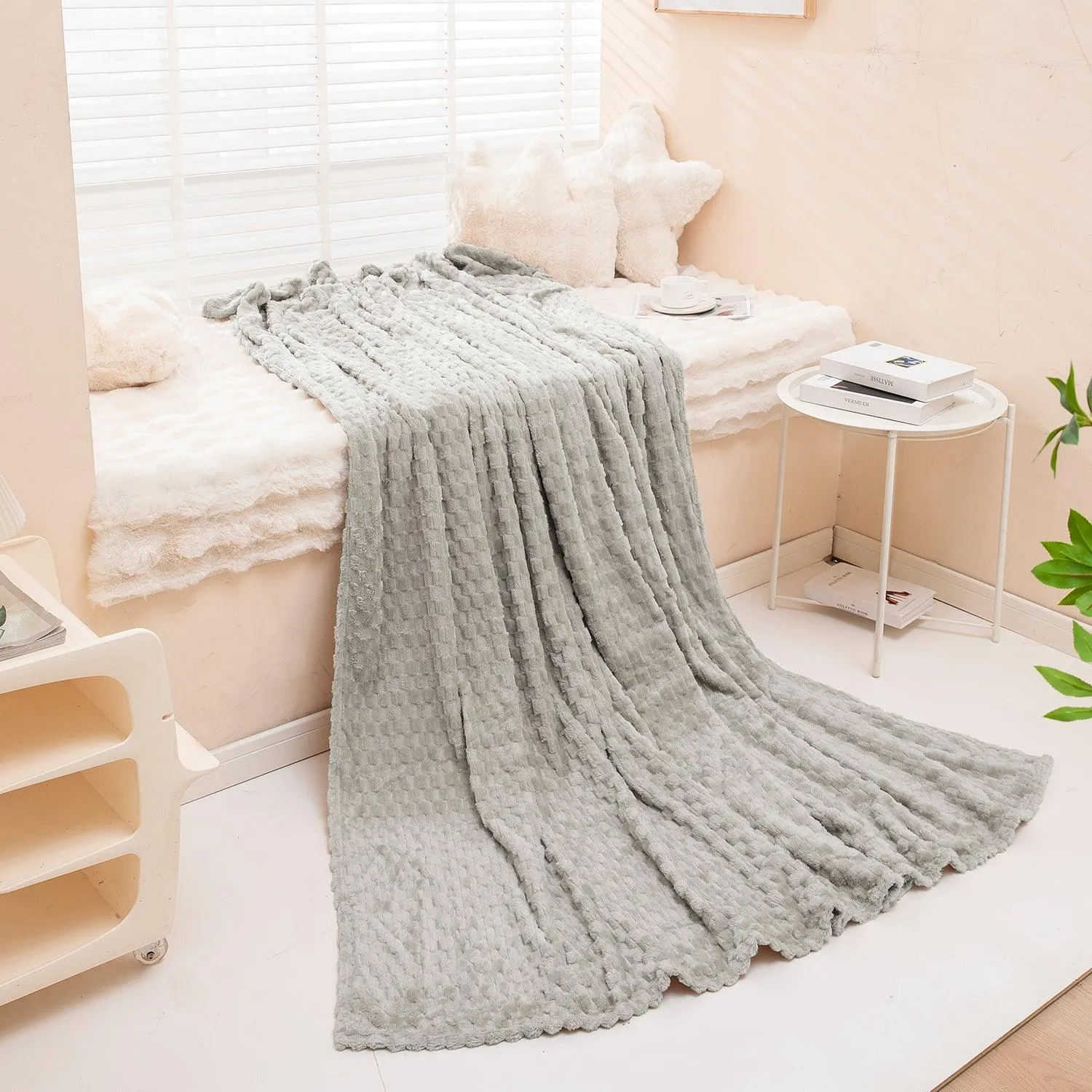 HOKIPO AC Blanket Double Bed Queen, 200x230 cm / 6.5x7.5 feet, Light Grey