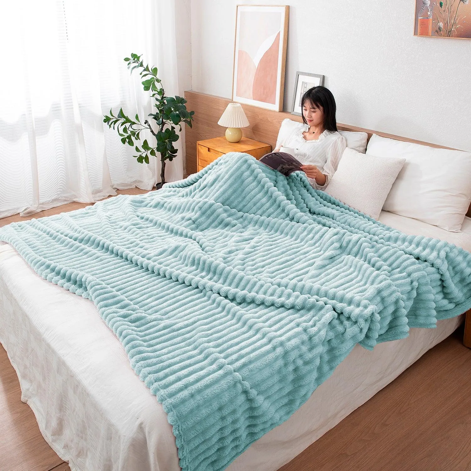 HOKIPO AC Blanket Double Bed Queen, 200x230 cm / 6.5x7.5 feet, Sky Blue